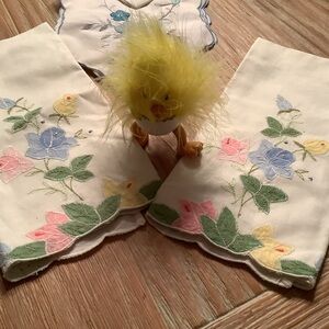 Women’s  Yellow Chick Plush vintage  with Floral Embroidered scarf sets  Set